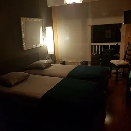 Privatunterkunft Comfortable And Cozy Place *